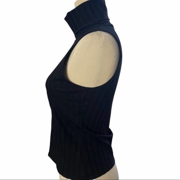 Black Sleeveless Mock Neck Ribbed Top, Capsule, Staple, minimalist, Career L - Picture 7 of 10